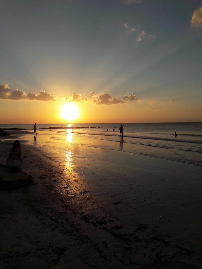 Hostel La Isla Holbox Екстер'єр фото