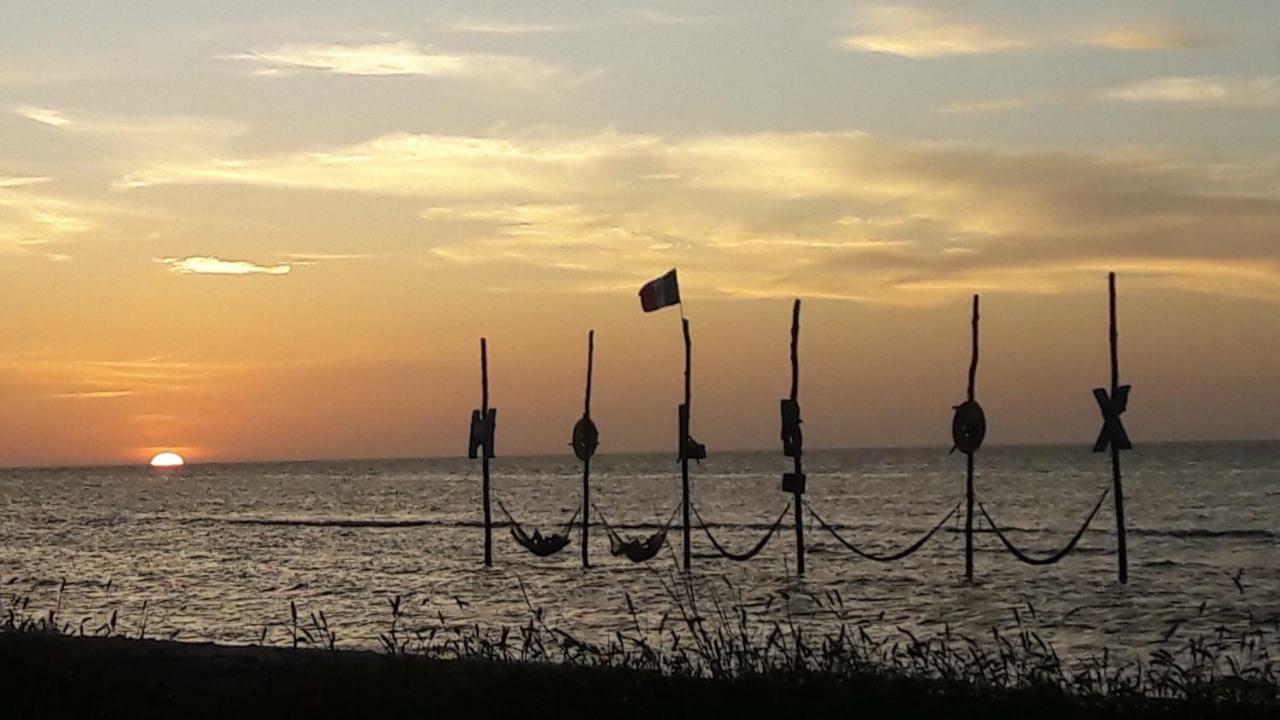 Hostel La Isla Holbox Екстер'єр фото
